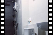 In-room Bathroom The Warm Suite