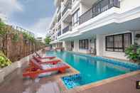 Swimming Pool The Lago Naiharn Phuket By Sala Estate 