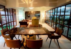 로비 2 RoomQuest Bangkok Ratchada