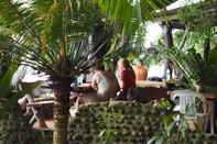 บาร์ คาเฟ่ และเลานจ์ O Little Tent de Koh Chang