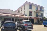 Exterior OYO 1667 Wisma Lux Barkah