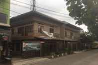 Luar Bangunan OYO 1599 Naz Guesthouse Syariah