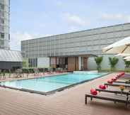 Swimming Pool 7 AVANI Sukhumvit Bangkok Hotel