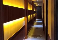 Common Space 5 RedDoorz Plus Near Gold Coast Ferry Terminal Batam