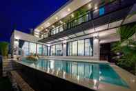 Lobi The Lux Modern Pool Villa