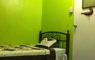 Kamar Tidur 6 Madie's Place Bed & Breakfast