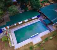 Swimming Pool 3 Casa Lina Riverside Adventure