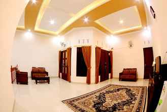 Lobi 4 Zara Syariah Guest House