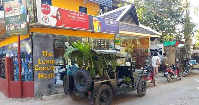 Bên ngoài Warm Bed Hostel