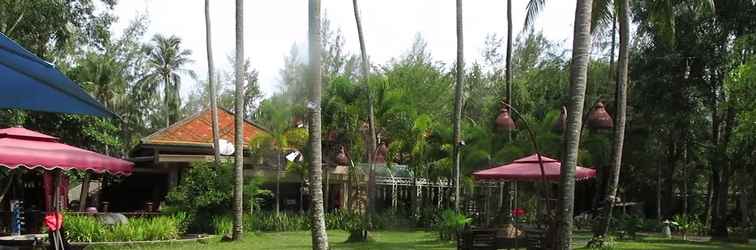 Lobby Nataya Roundhouse Coral Bay Resort