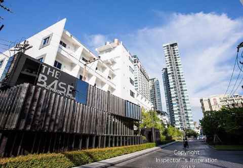 Exterior The Base Pool Sky Panorama sea view 605