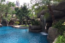 Swimming Pool The Riviera Wongamart for rent 410