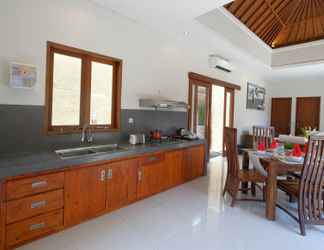 Kamar Tidur 2 Herme Villas