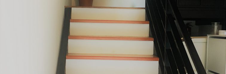 Lobi Live like a Local in Ekamai