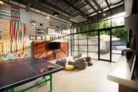 บาร์ คาเฟ่ และเลานจ์ The Social House Co Living & Hostel