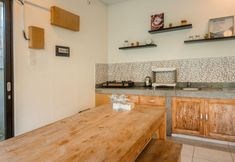 レストラン 4 Villa Marshela