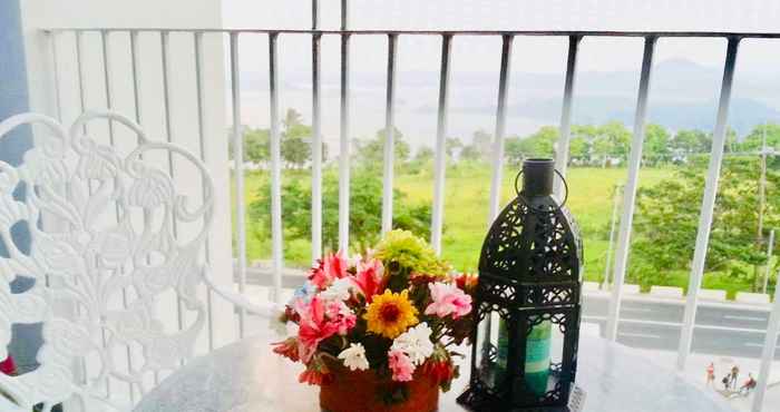 Others Cozy Family Suite w/ Stunning Taal View, Tagaytay