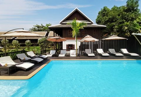 สระว่ายน้ำ Sanctuary Luang Prabang Hotel
