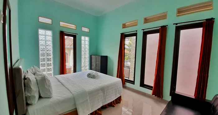 Phòng ngủ Villa Batu 3 kamar Edelweis No. 7 Dekat Museum Angkut