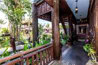 Common Space Java Wooden Villa & Residence