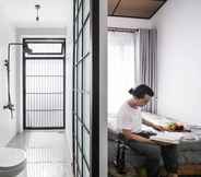 In-room Bathroom 5 Tama house-homestay Tay Ninh