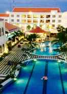 SWIMMING_POOL Apsara Palace Resort & Conference Center