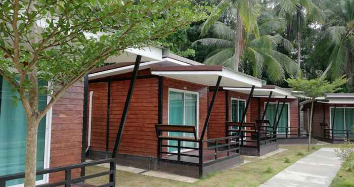 Bedroom Phumiphat Resort @Koh mook