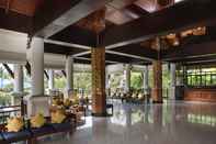 ล็อบบี้ Rawi Warin Resort & Spa