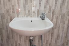 Bilik Mandi dalam Bilik Yuda Homestay