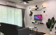 Common Space 3 Ipoh Paradise Homestay @ Station 18 (13 Pax)