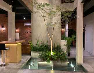 Lobby 2 Atelier Hotel