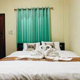 Ban PhuWiang 1, Hotel Chiang Rai