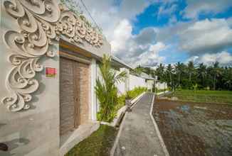 Exterior 4 Villa Tirta Padi 2