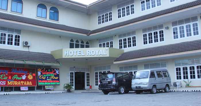 ภายนอกอาคาร Hotel Royal Lubuk Linggau