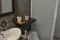 In-room Bathroom Maison Zen Aphay