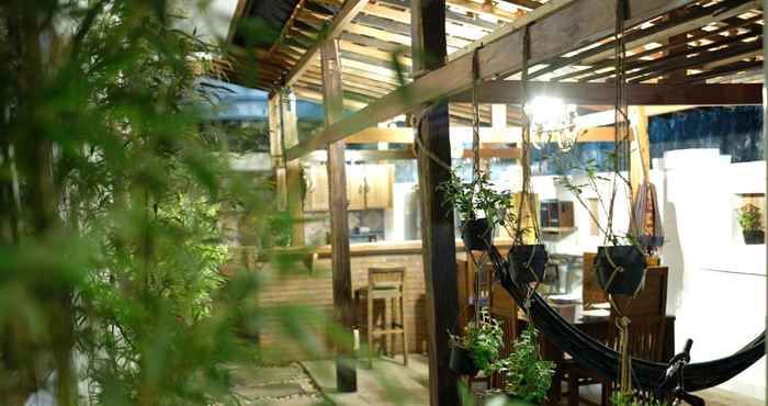 พื้นที่สาธารณะ Wood Stone Hostel