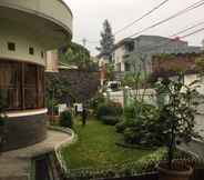 Exterior 4 Sunny Guest House Lembang