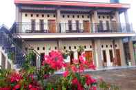 Lobi Golo Tango Homestay