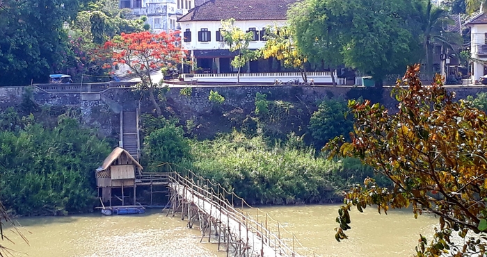 Exterior Saynamkhan River View