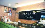 Lobi 4 Newland Hotel 
