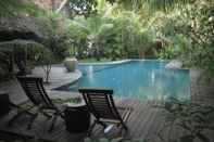 Swimming Pool Mysteres D'angkor Siem Reap Lodge