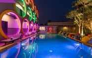 Swimming Pool 7 White Rabbit Hostel Siem Reap