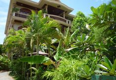 外部的 2 Forest King Hotel