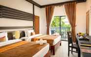 Bilik Tidur 4 Reveal Angkor Hotel