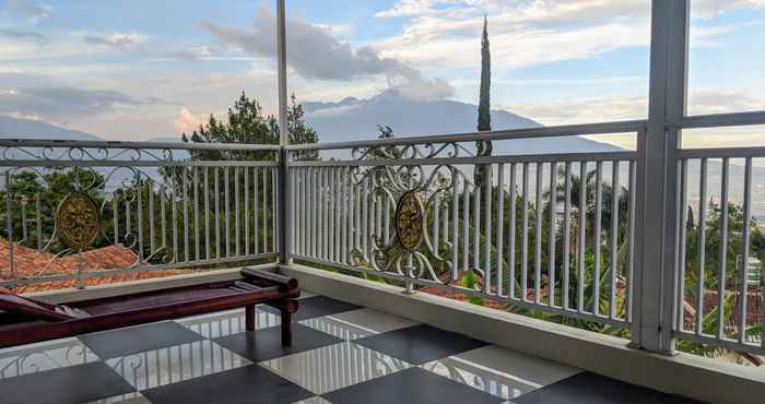 Lobby Villa Panderman Hill 3 Bedroom Best View