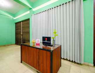 Lobi 2 SPOT ON 2107 Ijo Pupus Syariah Residence