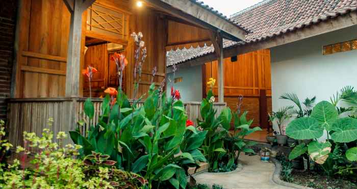 Bên ngoài Pinarak Homestay Banyuwangi