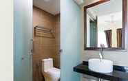 In-room Bathroom 6 OYO 89654 My New Home Hotel