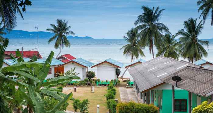 Bên ngoài One More Night Beach Resort