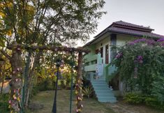 ภายนอกอาคาร 3 Tung Setthi Resort